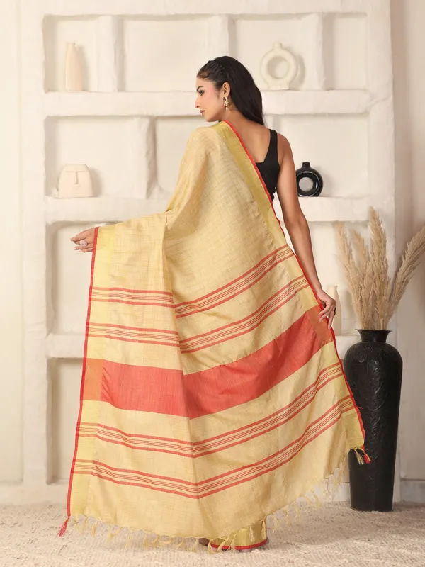 Beige_Colour_Art_Silk_Saree_(With_Unstitched_Blouse_Piece)_For_Women