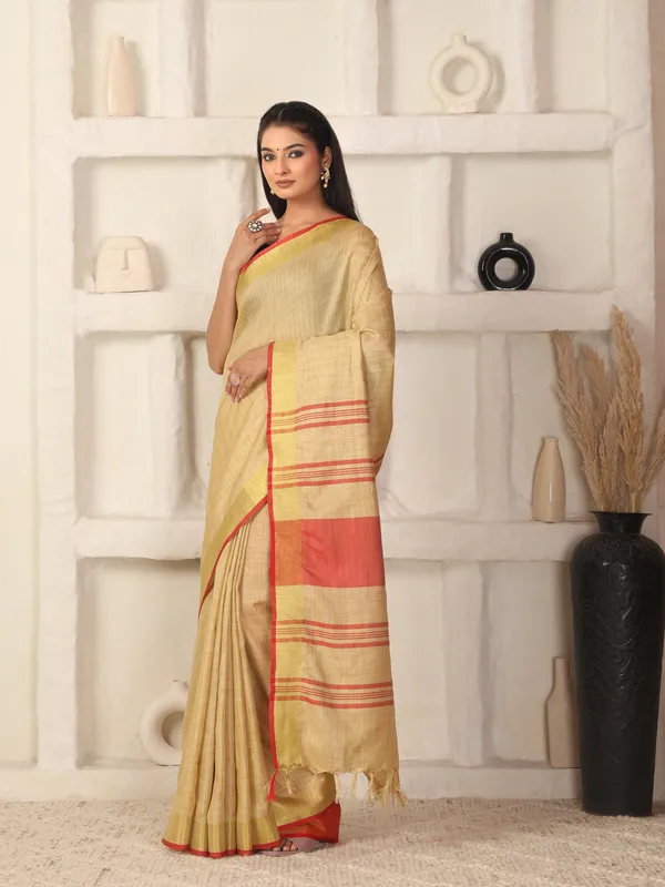 Beige_Colour_Art_Silk_Saree_(With_Unstitched_Blouse_Piece)_For_Women
