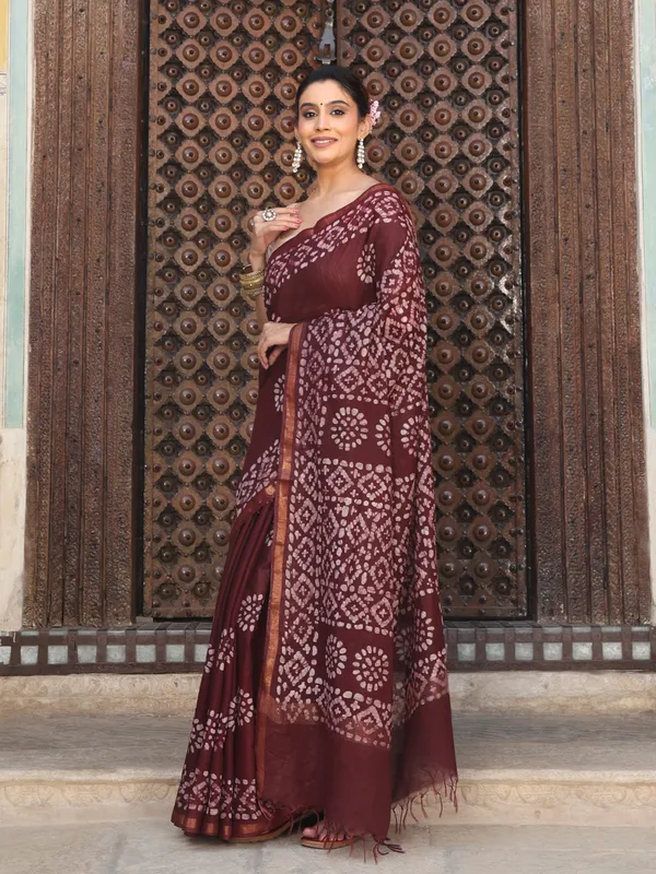 MH_HANDLOOM_Semi_Silk_Batik_Print_Saree_With_Blouse