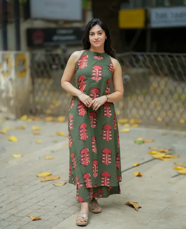 Cotton_Cut_Sleeve_Kurta_&_Pant_Set__.