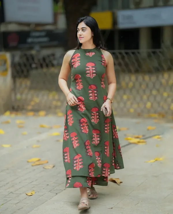 Cotton_Cut_Sleeve_Kurta_&_Pant_Set__.