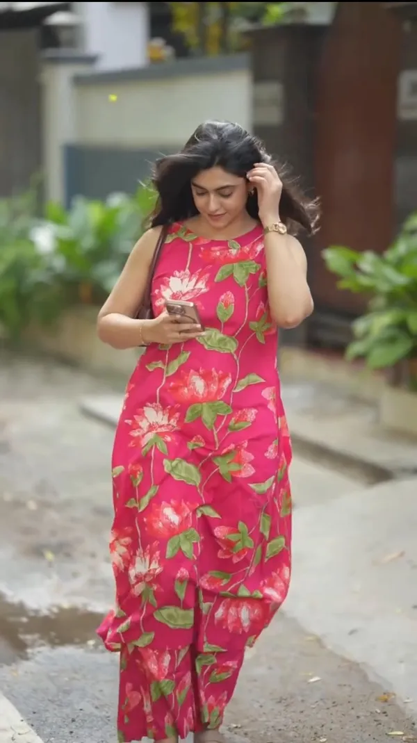 Cotton_Cut_Sleeve_Printed_Kurta_&_Pant_Set__.