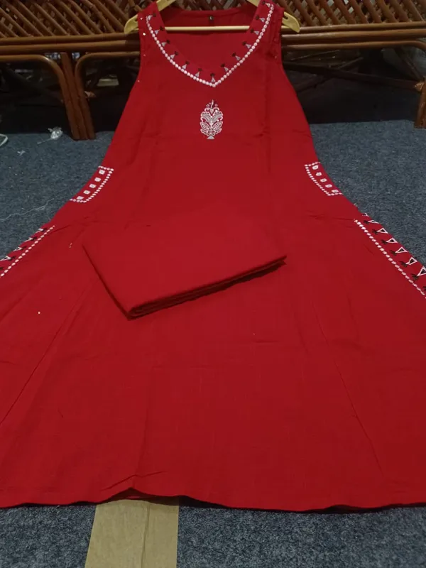 Cotton_Embroidered_Cut_Sleeve_Kurta_&_Pant_Set__.