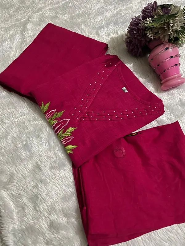 Cotton_Embroidered_Kurta_With_Pant_&_Dupatta_Set__.