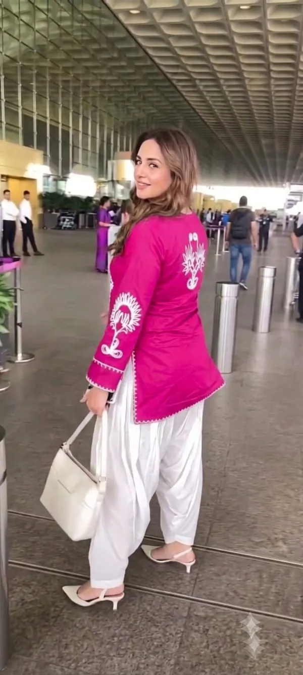Cotton_Embroidered_Kurta_&_Pant_.
