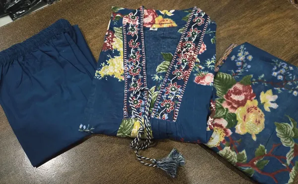 Cotton_Floral_Print_Kurta_With_Pant_&_Dupatta_Set__.
