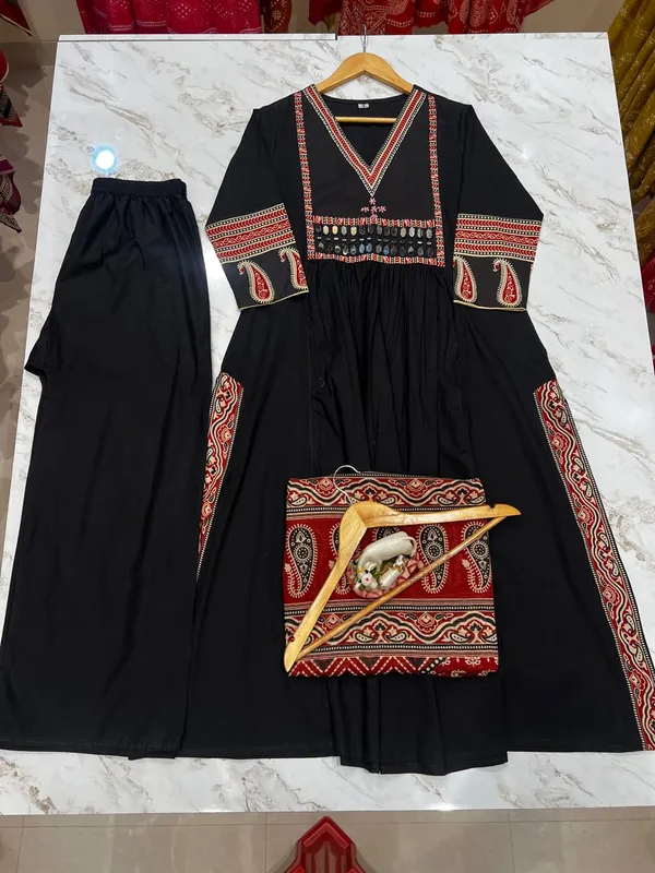 Cotton_Mirror_Work_Kurta_With_Pant_&_Dupatta_Set__.