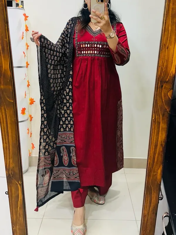 Cotton_Mirror_Work_Kurta_With_Pant_&_Dupatta_Set__.