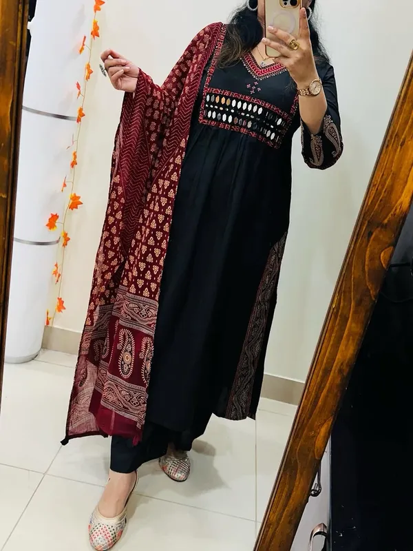 Cotton_Mirror_Work_Kurta_With_Pant_&_Dupatta_Set__.