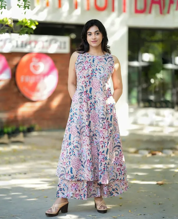 Cotton_Printed_Cut_Sleeve_Kurta_&_Pant_Set__.