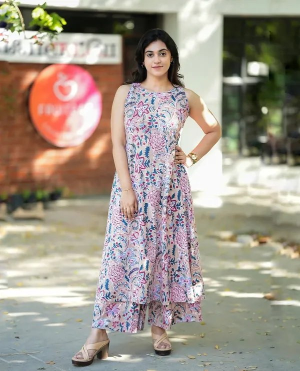 Cotton_Printed_Cut_Sleeve_Kurta_&_Pant_Set__.