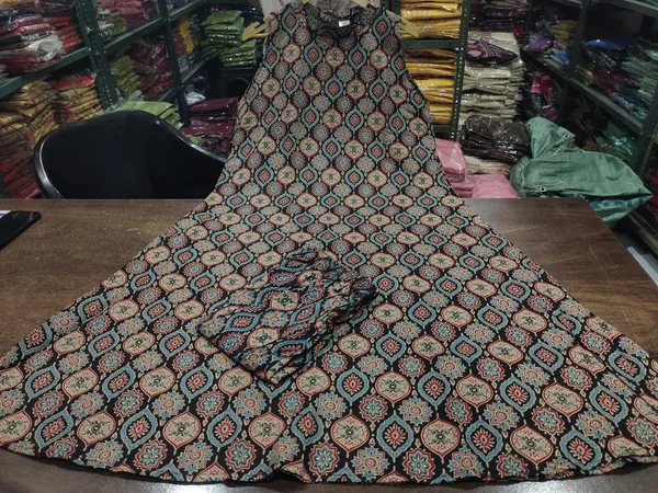 Cotton_Printed_Cut_Sleeve_Kurta_&_Pant__.