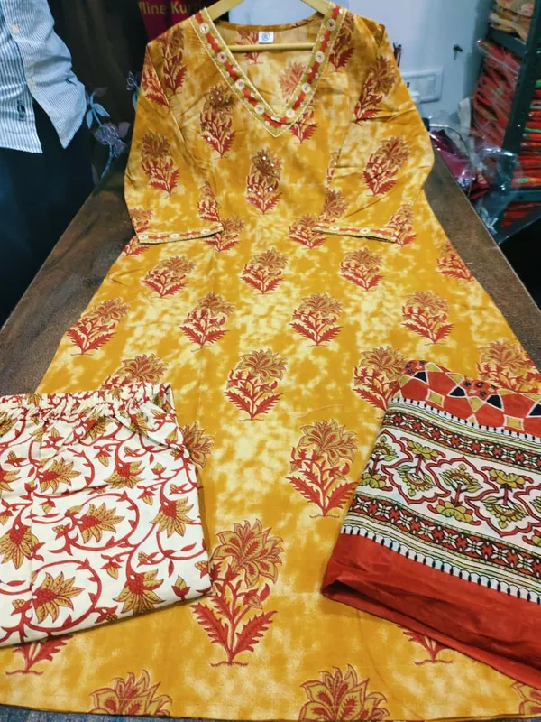 Cotton_Printed_Kurta_With_Pant_&_Dupatta_Set__.
