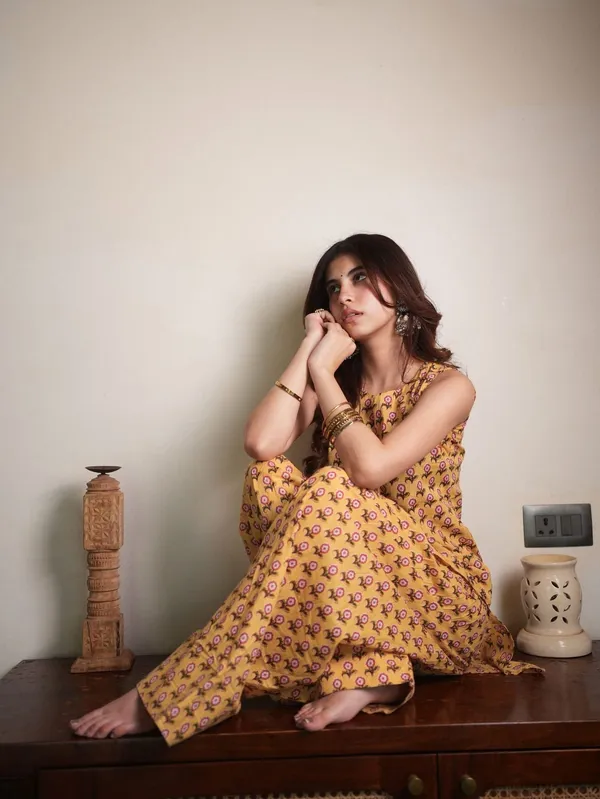 Cotton_Printed_Short_Kurta_&_Pant_Set__.
