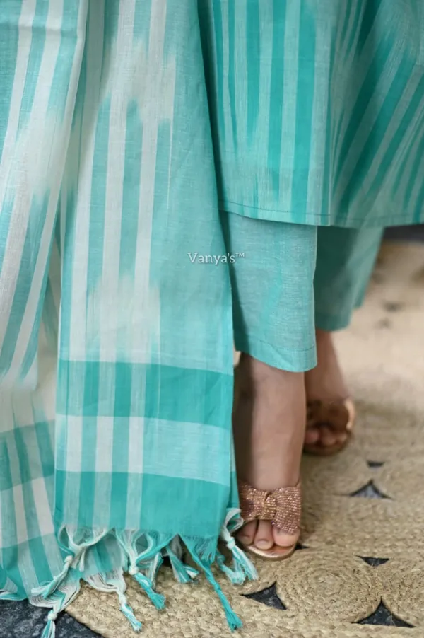 Handloom_South_Cotton_Kurta_With_Pant_&_South_Cotton_Dupatta_Set__.