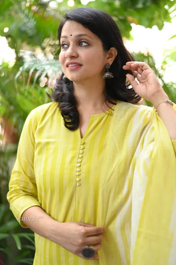 Handloom_South_Cotton_Kurta_With_Pant_&_South_Cotton_Dupatta_Set__.