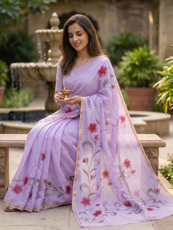 ORIGINAL_HAND_PAINT_NATURAL_COLOUR_SAREES_and_soft_Maslin_Cotton_With_Hevy_Zari_Bodar