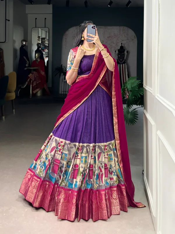 Perfectly_blended_Tussar_silk_lehenga_for_festive_season_to_charm_your_look