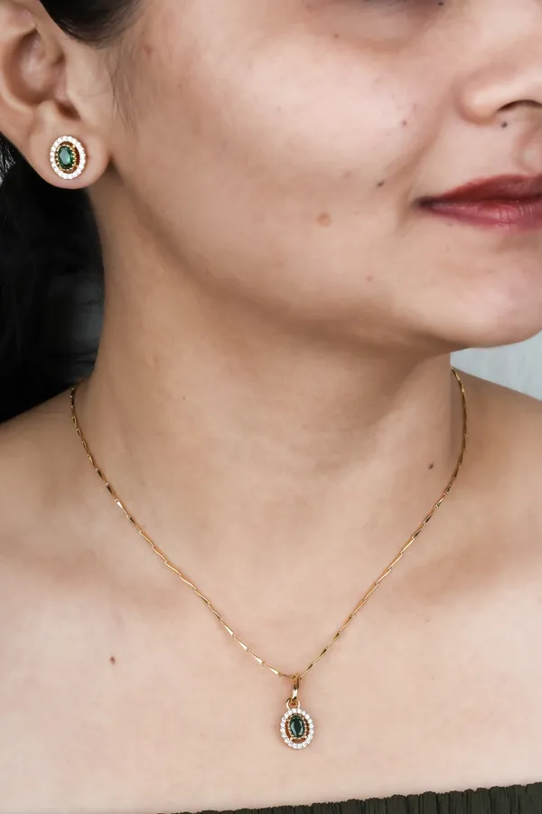 Trendy_Design_Green_AD_Diamond_Copper_Micro_Gold_Plated_Pendant_Set_For_Women_And_Girls