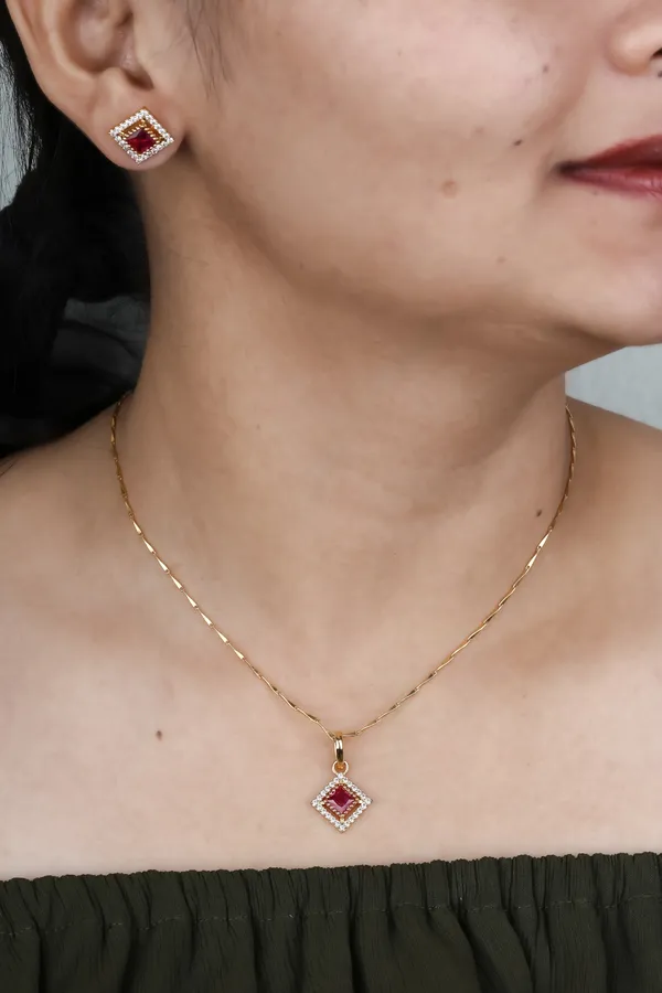 Trendy_Design_Red_AD_Diamond_Copper_Micro_Gold_Plated_Pendant_Set_For_Women_And_Girls