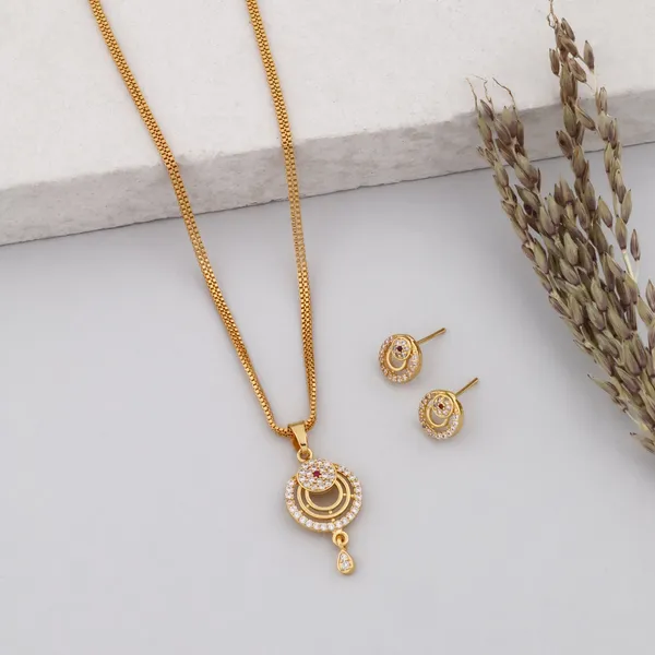 Fancy_Design_AD_Diamond_Copper_Micro_Gold_Plated_Pendant_Set_For_Women_And_Girls