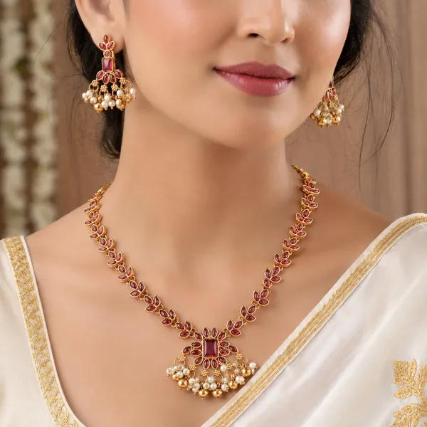 Classic_Design_Red_Stone_Gold_Plated_Matte_Necklace_Jewellery_Set_For_Women_And_Girls