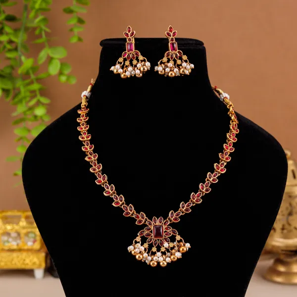 Classic_Design_Red_Stone_Gold_Plated_Matte_Necklace_Jewellery_Set_For_Women_And_Girls