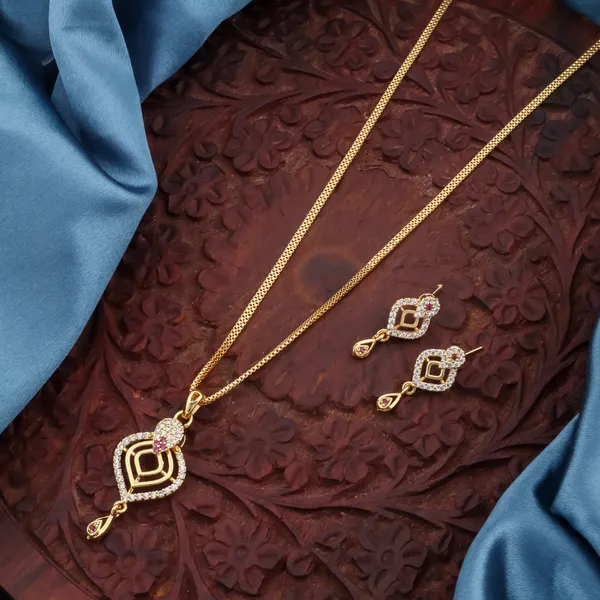 Fancy_Design_AD_Diamond_Copper_Micro_Gold_Plated_Pendant_Set_For_Women_And_Girls