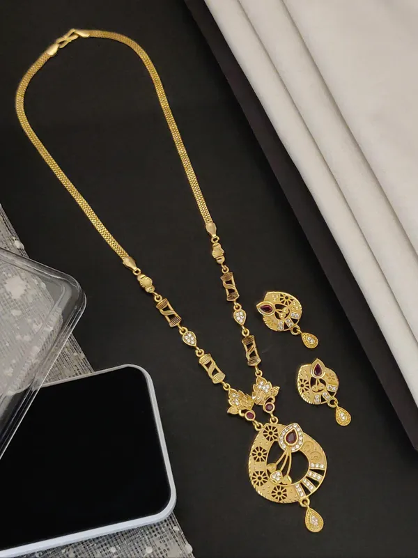 Grisha_Jewellery_Latest_Design_AD_Diamond_Gold_Forming_Plated_Necklace_Jewellery_Set_For_Women_And_Girls