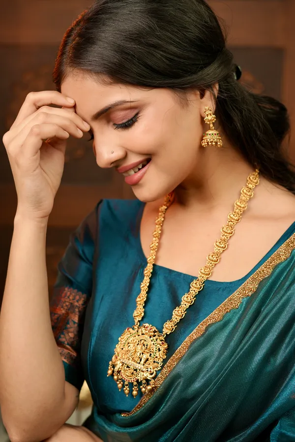 Grisha_Jewellery_Latest_Design_Ram_Seeta_Laxman_Long_Haram_Jewellery_Set_With_Jhumka_For_Women_And_Girls