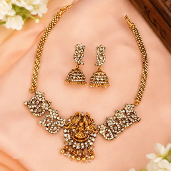 Latest_Lakshmi_Design_Pearls_Diamond_Gold_Plated_Matte_Choker_Necklace_Set_For_Women_And_Girls