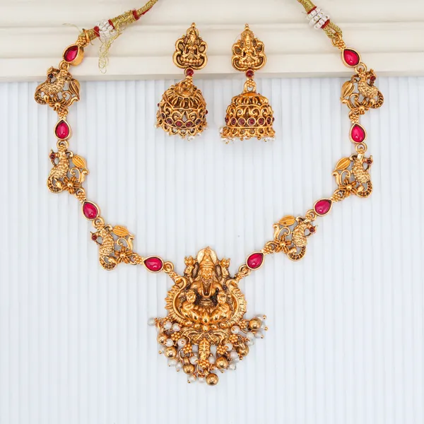 Latest_Lakshmi_Design_Red_Stone_Gold_Plated_Matte_Choker_Necklace_Set_For_Women_And_Girls