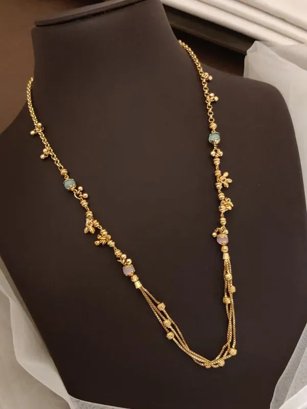 Stylish_Delicate_Design_Brass_Micro_Gold_Plated_Necklace_For_Women_And_Girls