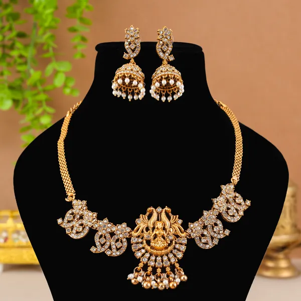 Stylish_Laxmi_Design_Pearls_Diamond_Gold_Plated_Matte_Choker_Necklace_Set_For_Women_And_Girls