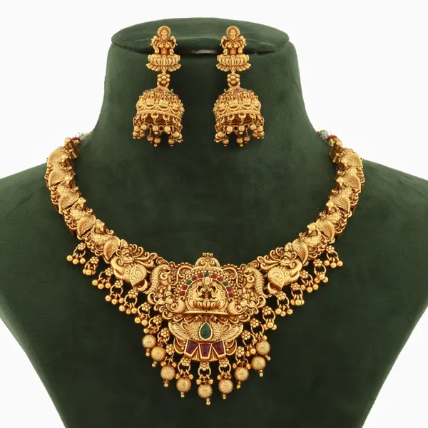 Stylish_Peacock_Design_Pearl_Bead_Brass_Gold_Plated_Matte_Short_Necklace_Jewellery_Set_For_Women_And_Girls