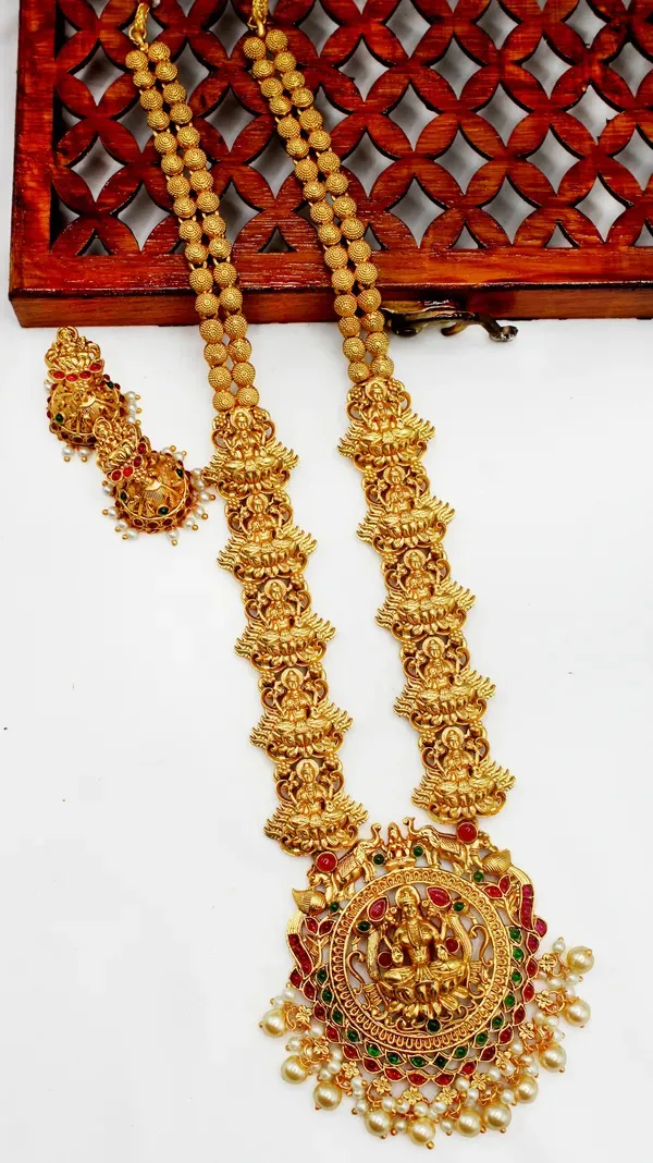 Grisha_Jewellery_Trandy_Design_Temple_Long_Haram_Necklace_Jewellery_Set_With_Earrings_For_Women