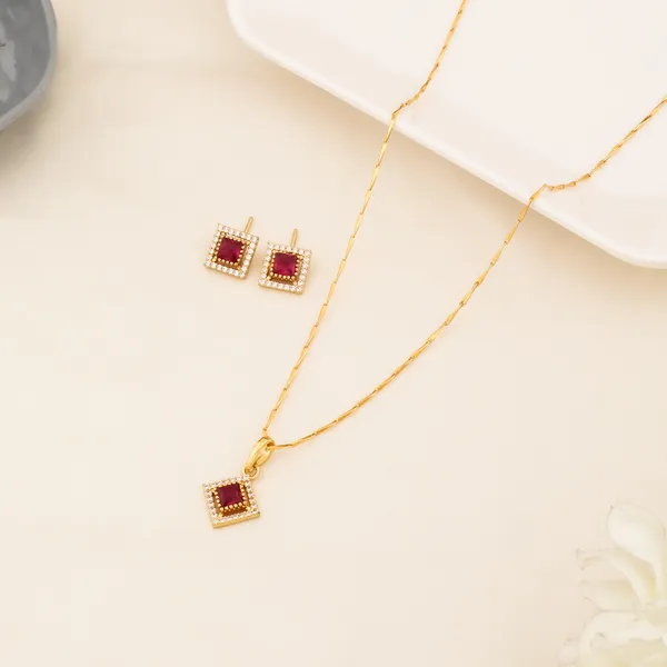 Trendy_Design_Red_AD_Diamond_Copper_Micro_Gold_Plated_Pendant_Set_For_Women_And_Girls