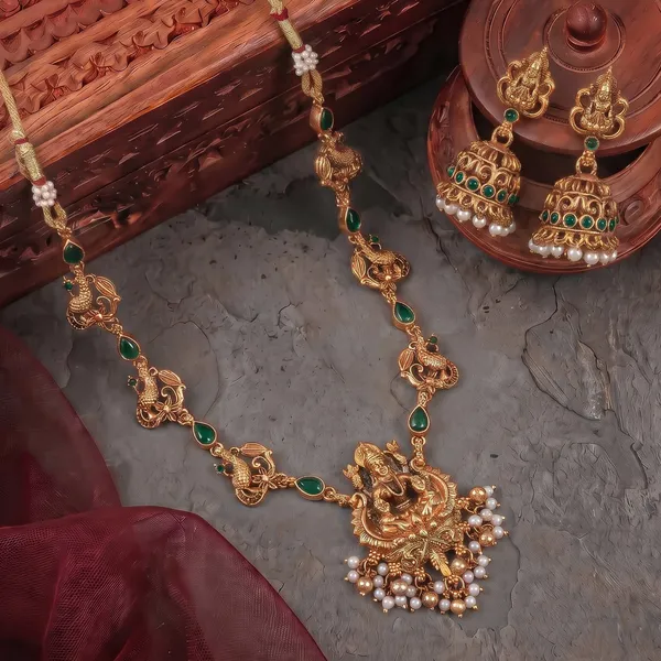 Trendy_Lakshmi_Design_Green_Stone_Gold_Plated_Choker_Necklace_Set_For_Women_And_Girls