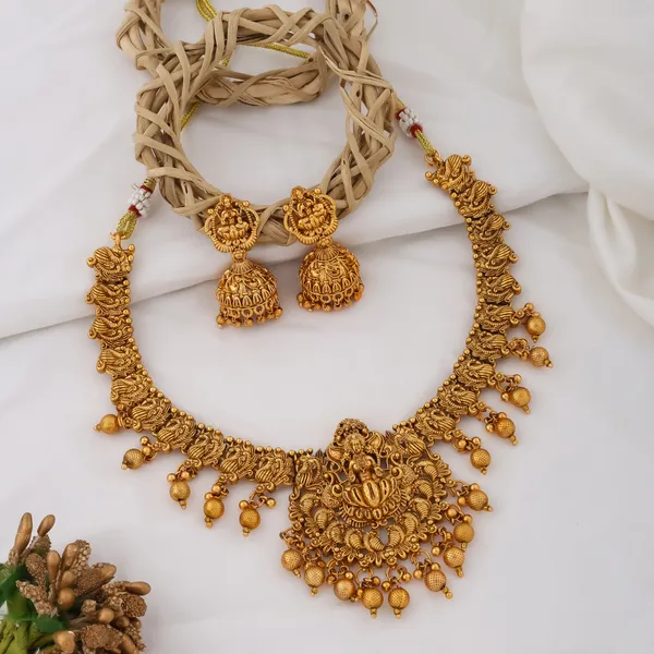 Trendy_Lakshmi_Design_Matt_Bead_Brass_Gold_Plated_Matte_Short_Necklace_Jewellery_Set_For_Women_And_Girls
