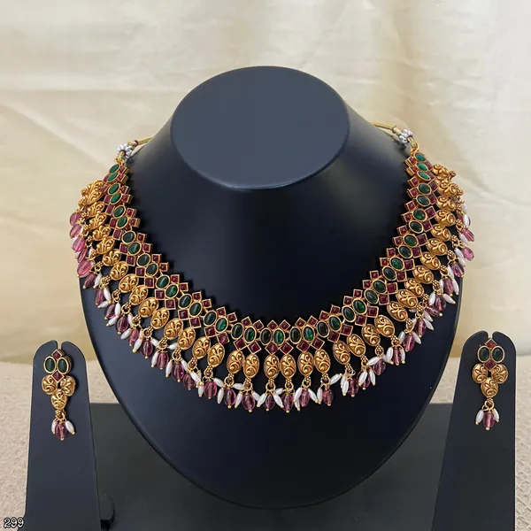 Traditional_Design_Copper_Gold_Plated_Matte_Necklace_Jewelry_Set_For_Women_And_Girls
