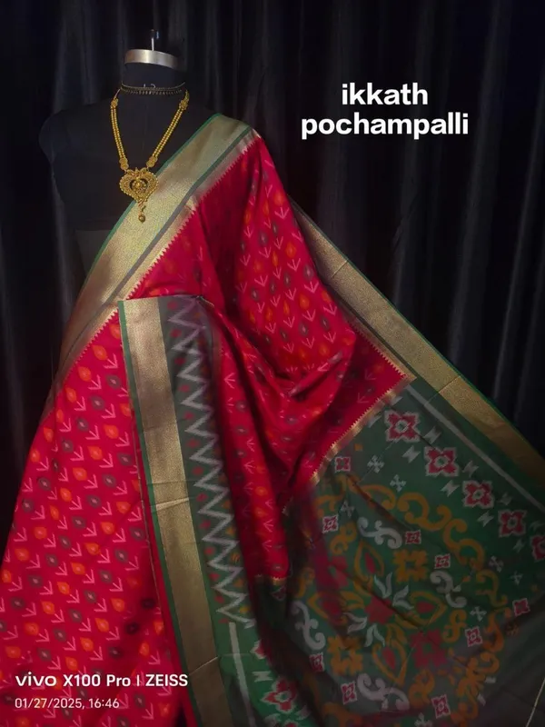 Multicolor_Designer_Printed_And_Dolla_Silk_Fabric_Saree