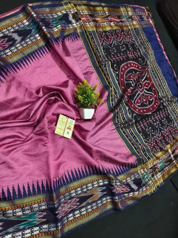Multicolour_Designer_Printed_And_Dolla_Silk_Fabric_Saree