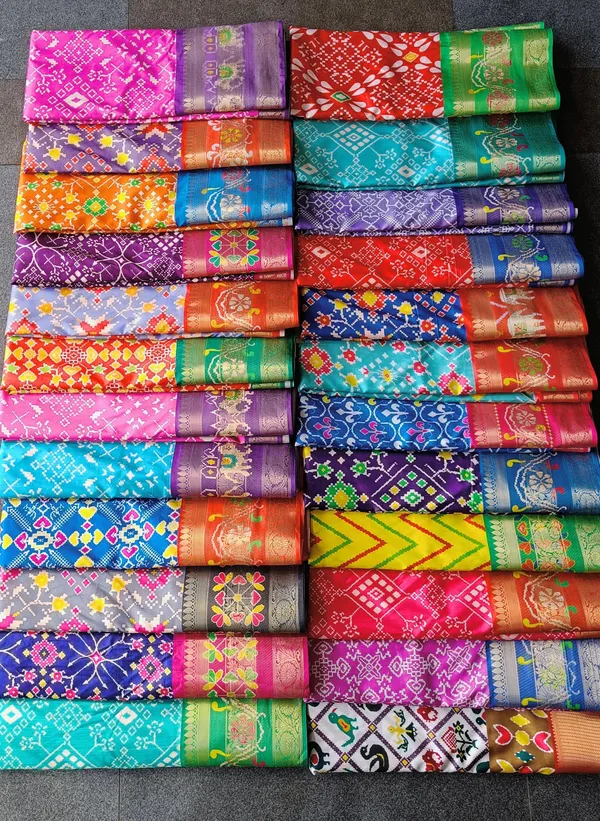 Multicolor_Ikkat_Saree_And_Dolla_Silk_Sarees