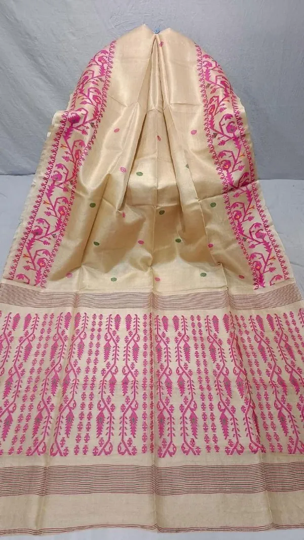 Light_Pink_And_Grey_Kanchipuram_Silk_Sarees_Designed_Beautiful_Soft_Thread_Flower_Meena_Butta