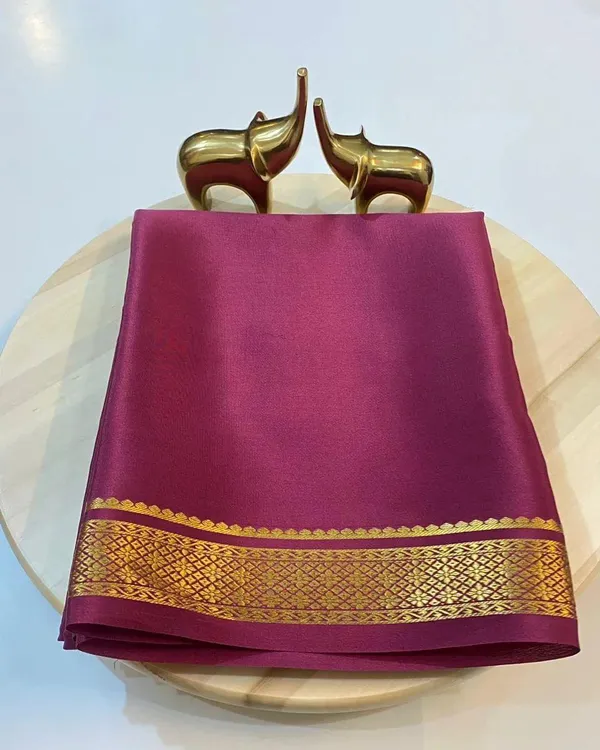 Dark_Pink_Pure_Viscose_Silk,_It_Is_Very_Soft_And_Comfortable_To_Wear_Any_Weather