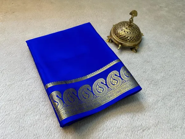 Blue_Pure_Viscose_Silk,_It_Is_Very_Soft_And_Comfortable_To_Wear_Any_Weather
