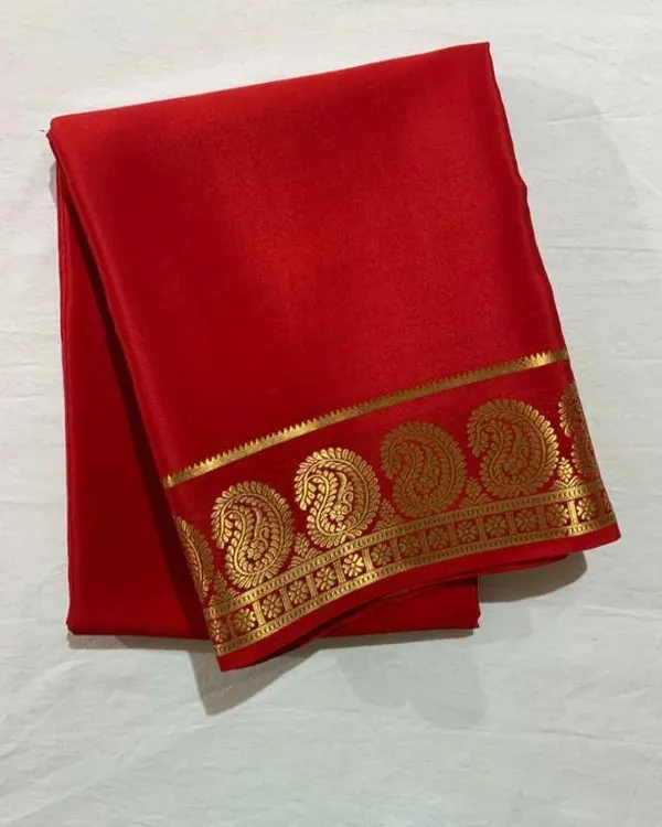 Red_Pure_Viscose_Silk,_It_Is_Very_Soft_And_Comfortable_To_Wear_Any_Weather