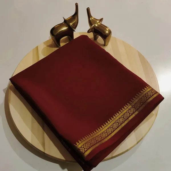 Maroon_Pure_Viscose_Silk,_It_Is_Very_Soft_And_Comfortable_To_Wear_Any_Weather