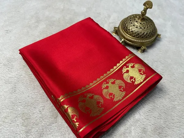 Maroon_Pure_Viscose_Silk,_It_Is_Very_Soft_And_Comfortable_To_Wear_Any_Weather