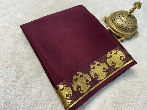 Maroon_Pure_Viscose_Silk,_It_Is_Very_Soft_And_Comfortable_To_Wear_Any_Weather
